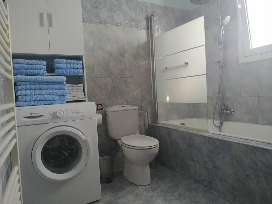 Greek Style Ground Floor Apartment & Pool Jaliszósz Kültér fotó