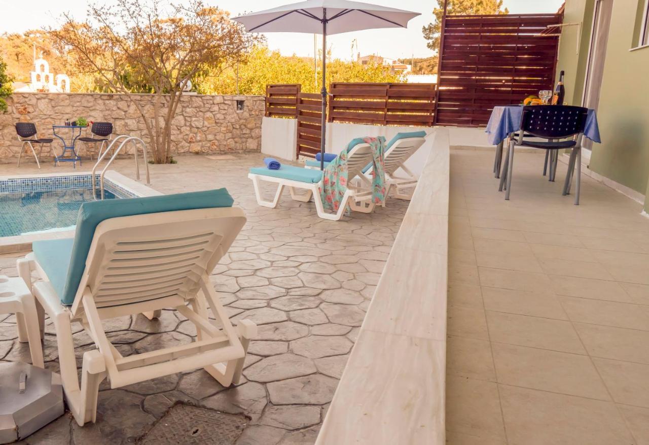 Greek Style Ground Floor Apartment & Pool Jaliszósz Kültér fotó